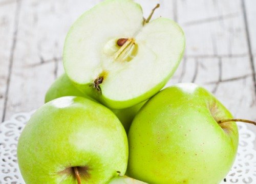 空腹吃青苹果：补充营养还能塑造完美身材