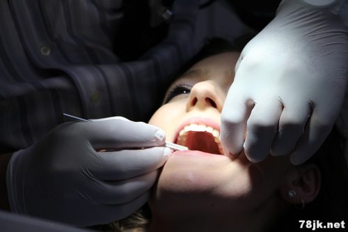 牙龈疾病需要重视吗（问题大不大需要去医院吗）