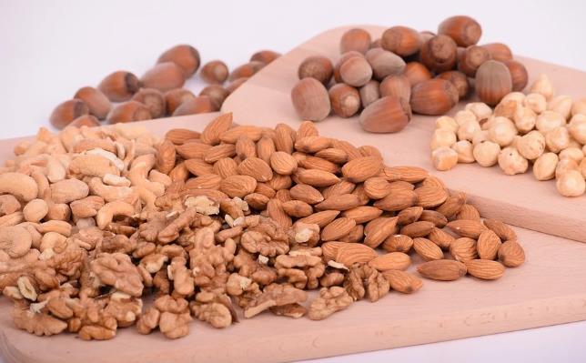 素食者能从坚果和豆类中获得足够的蛋白质来锻炼肌肉吗？