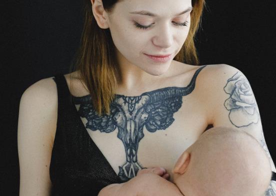 母乳喂养的好处：对于宝宝和母亲