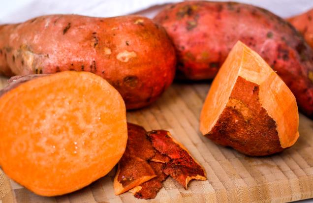 100g红薯(地瓜)的热量、营养价值和营养成分
