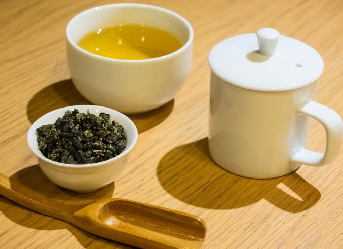 乌龙茶的功效与作用_乌龙茶的食用方法和禁忌